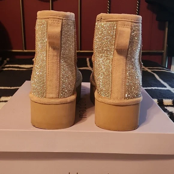 Madden Girl Rhinestone Plataform Boots - Picture 4 of 4